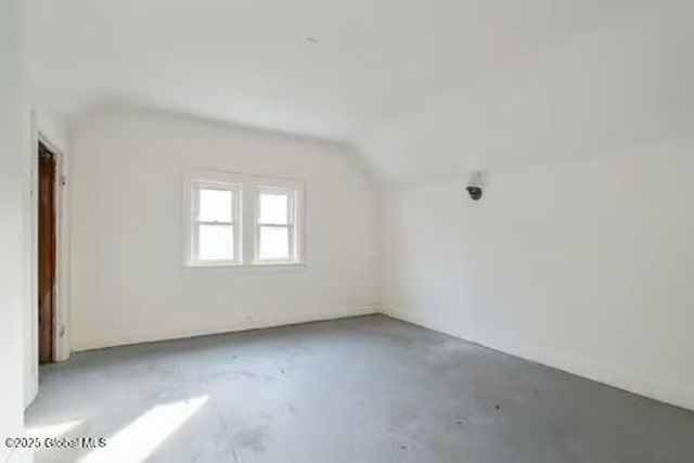 1039 Parkwood Boulevard, Schenectady, NY 12308