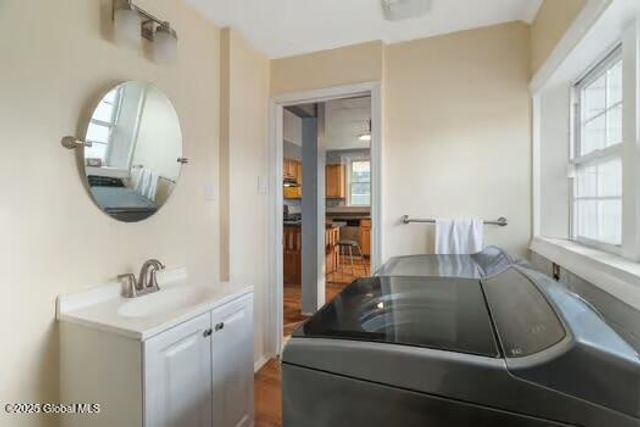 1039 Parkwood Boulevard, Schenectady, NY 12308