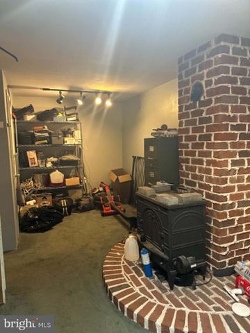 10194 JONESTOWN RD, Grantville, PA 17028