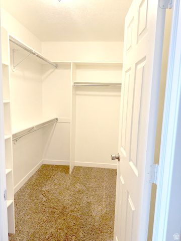 1926 N 2530 W, Clinton, UT 84015