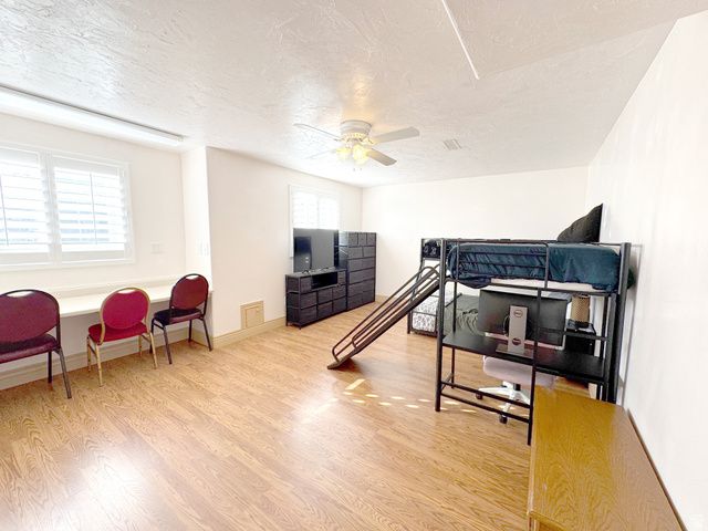 1926 N 2530 W, Clinton, UT 84015