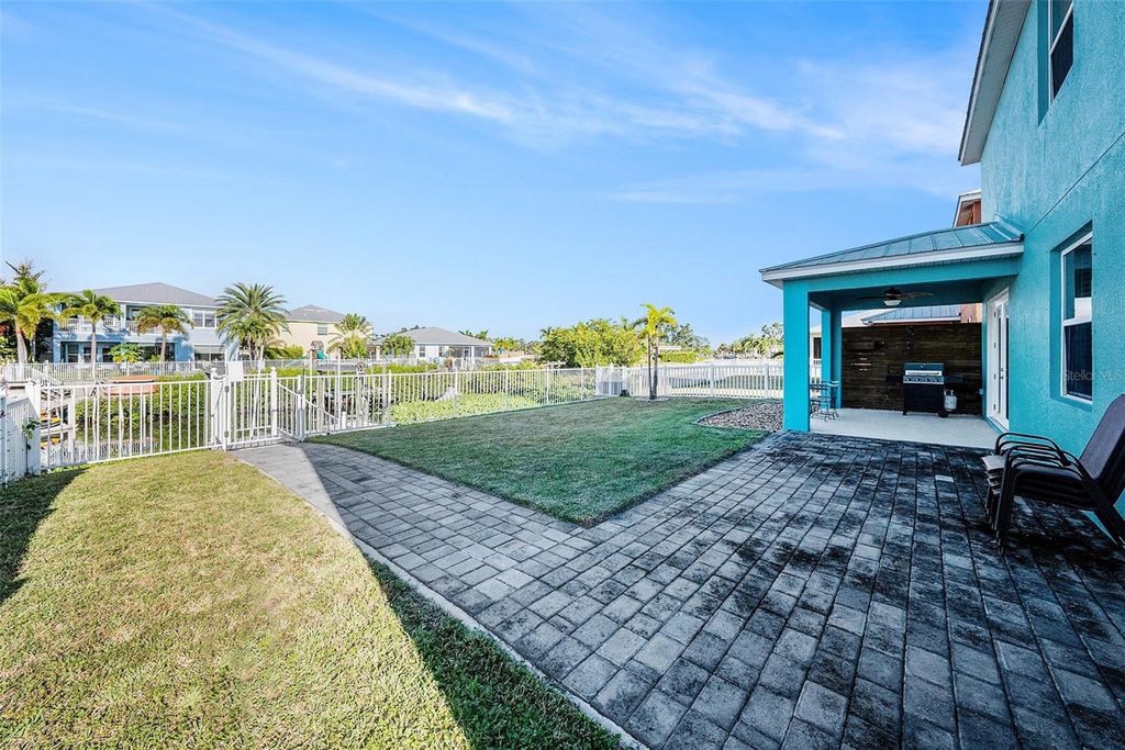 Image 33 of property listing at 6412 KEY ISLAND AVENUE, Apollo Beach, FL 33572