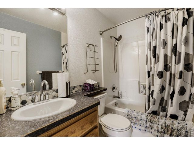 106 Linden Oaks Dr, Ault, CO 80610