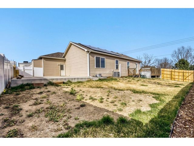106 Linden Oaks Dr, Ault, CO 80610