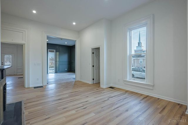 309 Oxford Avenue, Franklin, OH 45005