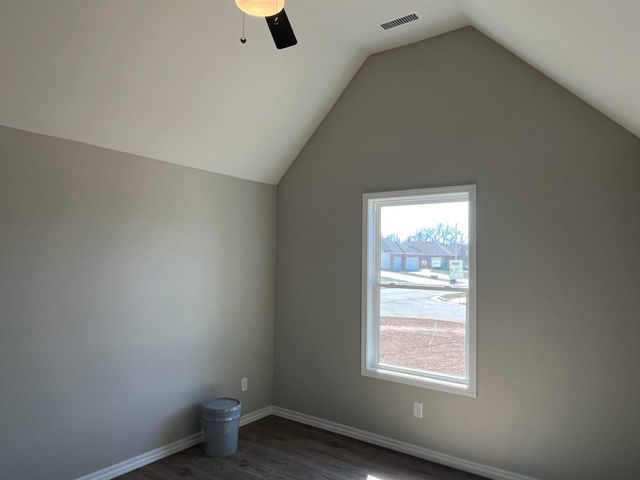 4377 W Skyler Drive, Springfield, MO 65802