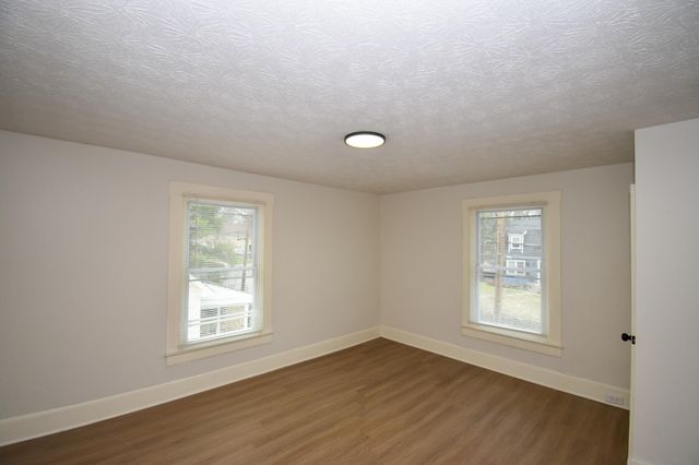 718 W Lexington Avenue, Danville, KY 40422