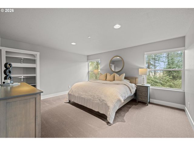 2193 Ne 3RD Ave, Camas, WA 98607