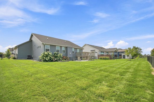 606 NW Reinhart Drive, Ankeny, IA 50023