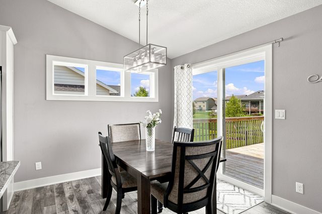 606 NW Reinhart Drive, Ankeny, IA 50023