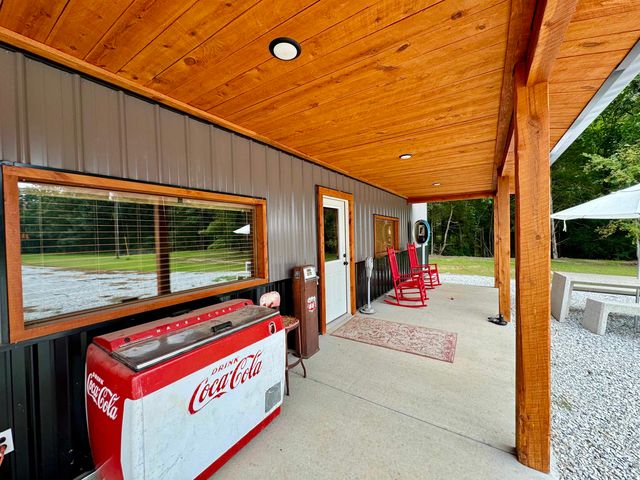 505 Possum Trot Road, Melbourne, AR 72556