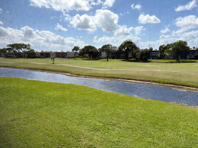 464 Piedmont J, Delray Beach, FL 33484