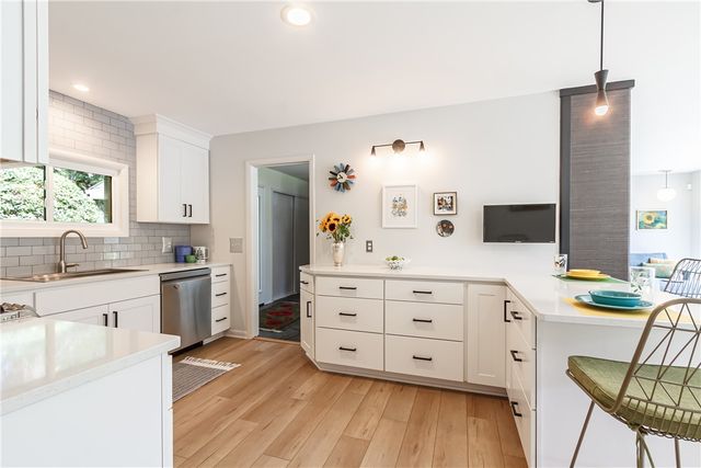 172 Hemingway Drive, Brighton, NY 14620
