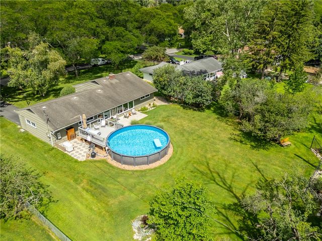 172 Hemingway Drive, Brighton, NY 14620
