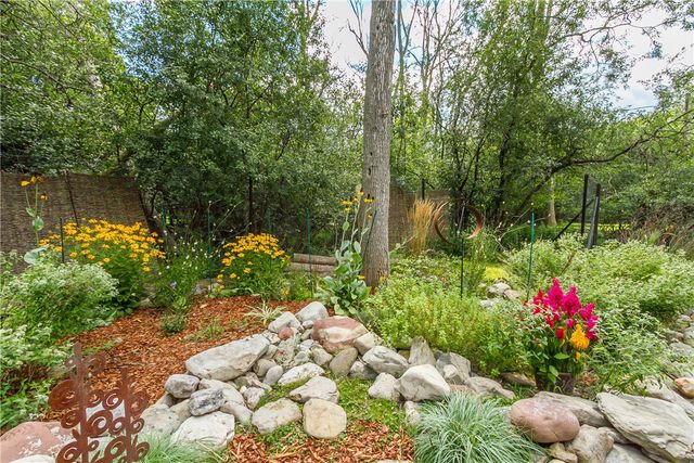 172 Hemingway Drive, Brighton, NY 14620