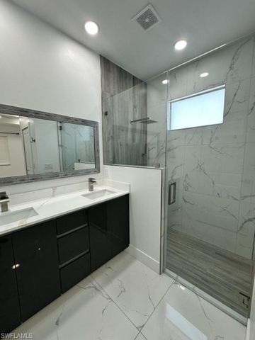 325 Paulcrest AVE, Lehigh Acres, FL 33974