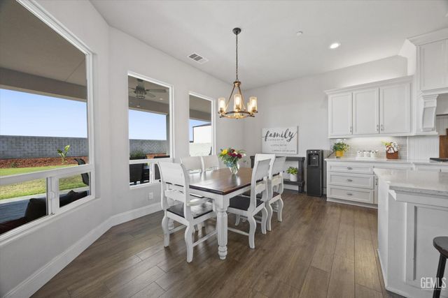 14328 Austin Creek Avenue, Bakersfield, CA 93314