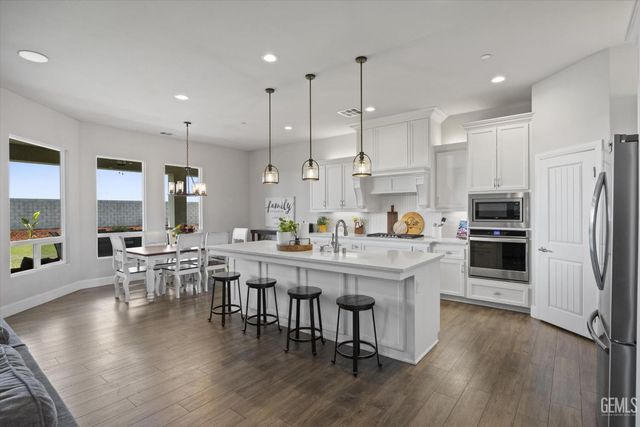 14328 Austin Creek Avenue, Bakersfield, CA 93314
