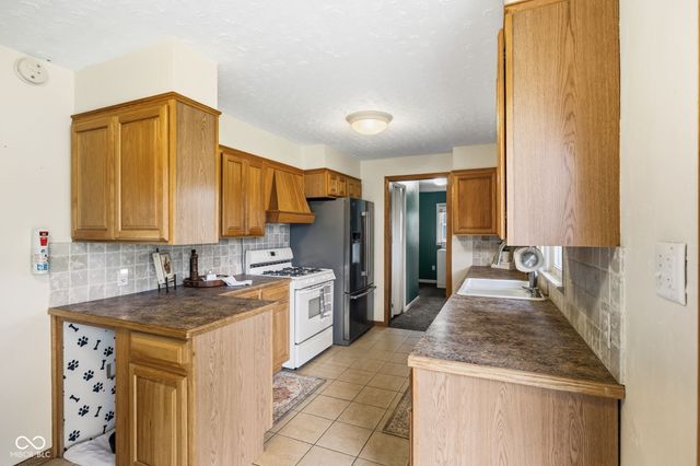 817 E Washington Street, Lebanon, IN 46052