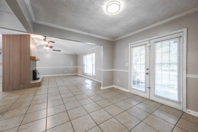 2173 Martin Way, Jonesboro, GA 30236