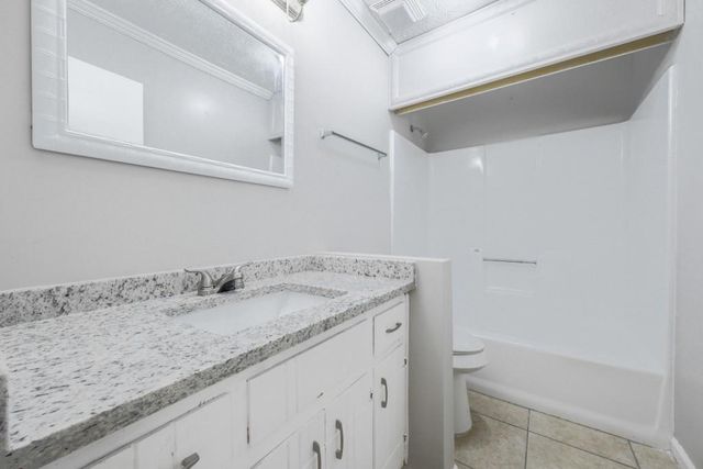 2173 Martin Way, Jonesboro, GA 30236