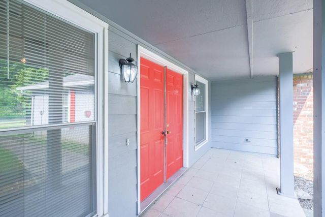 2173 Martin Way, Jonesboro, GA 30236