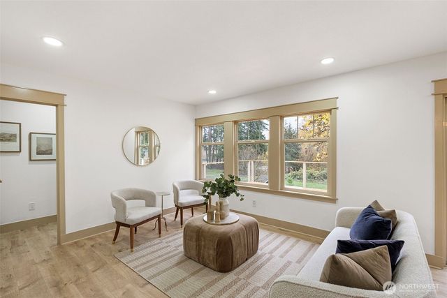 15802 34th Avenue E, Tacoma, WA 98446