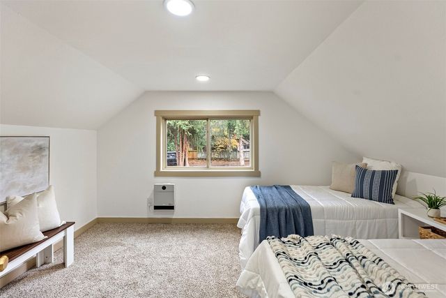 15802 34th Avenue E, Tacoma, WA 98446