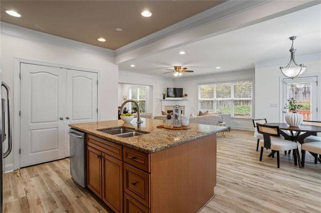 3910 Dalwood Drive, Suwanee, GA 30024