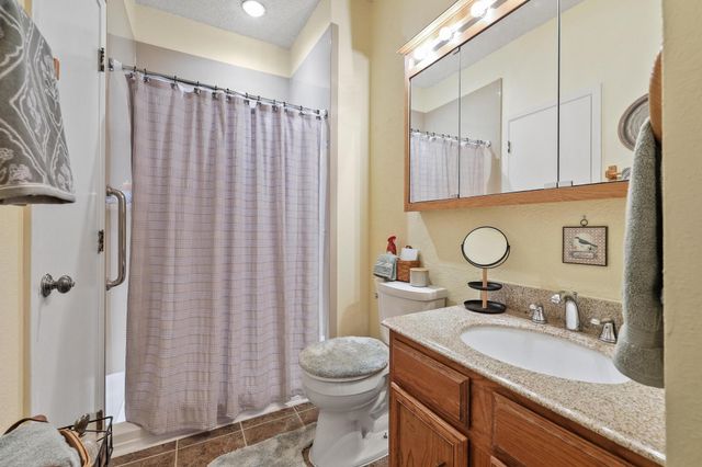 124 Summer View Lane, Pottsboro, TX 75076