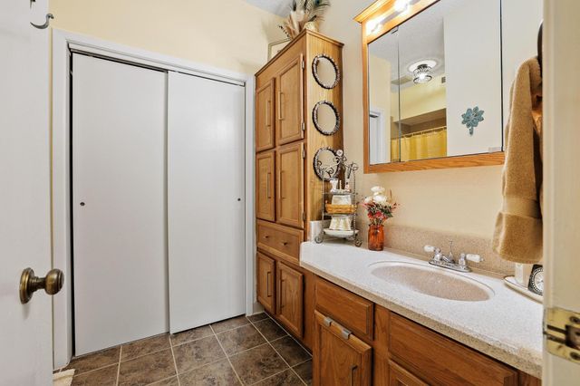 124 Summer View Lane, Pottsboro, TX 75076