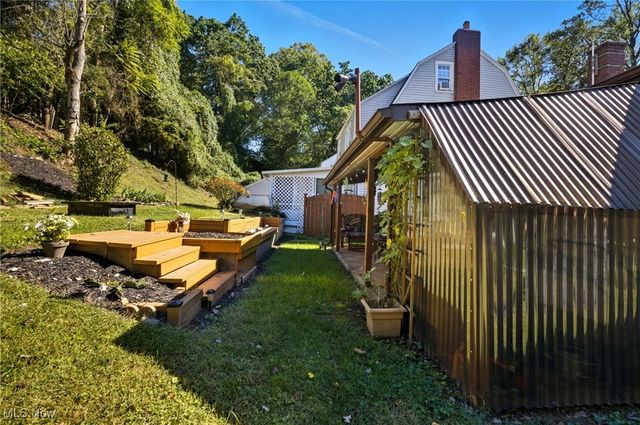 1017 Emerson Avenue, Parkersburg, WV 26104