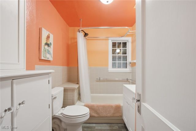 1017 Emerson Avenue, Parkersburg, WV 26104