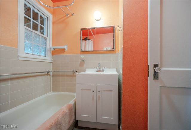 1017 Emerson Avenue, Parkersburg, WV 26104