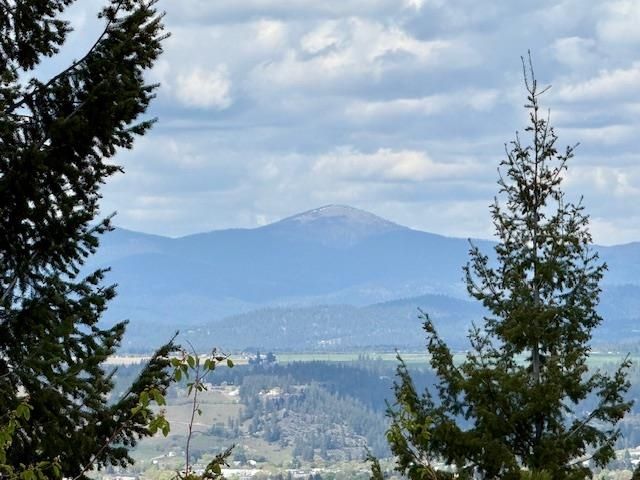 2827 S Park Ln, Spokane, WA 99212