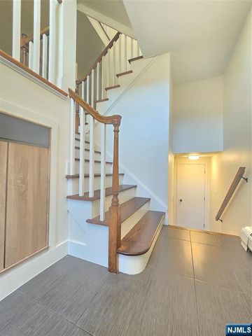 150 English Street, Fort Lee, NJ 07024