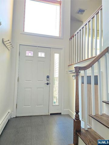 150 English Street, Fort Lee, NJ 07024