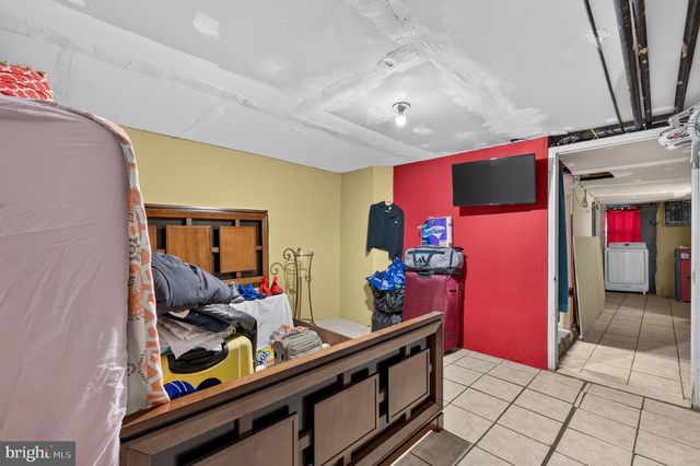 4646 SHELBOURNE ST, Philadelphia, PA 19124
