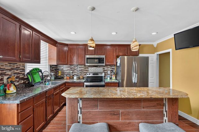 4646 SHELBOURNE ST, Philadelphia, PA 19124