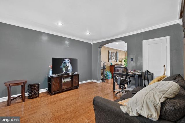 4646 SHELBOURNE ST, Philadelphia, PA 19124