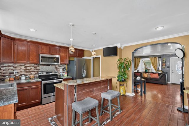 4646 SHELBOURNE ST, Philadelphia, PA 19124