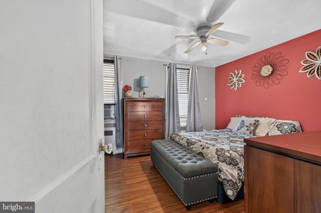 4646 SHELBOURNE ST, Philadelphia, PA 19124