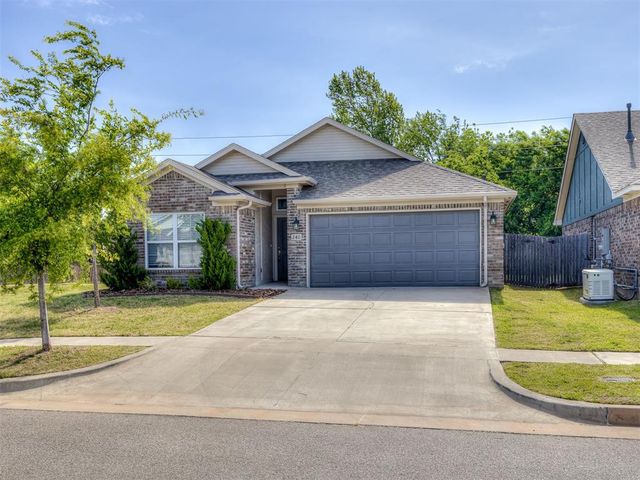 240 Evermore Lane, Yukon, OK 73099