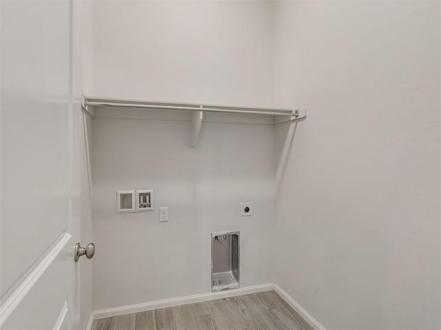 240 Evermore Lane, Yukon, OK 73099