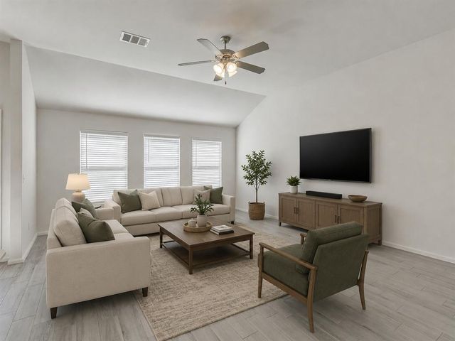 240 Evermore Lane, Yukon, OK 73099