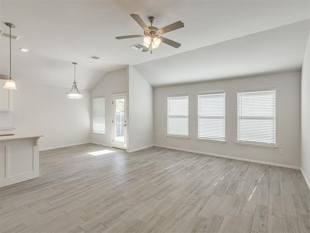 240 Evermore Lane, Yukon, OK 73099