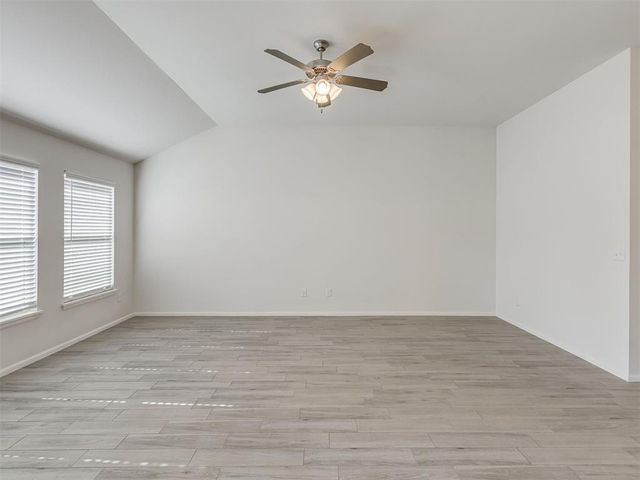 240 Evermore Lane, Yukon, OK 73099