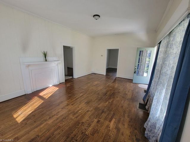 643 Willow Street, Mount Airy, NC 27030