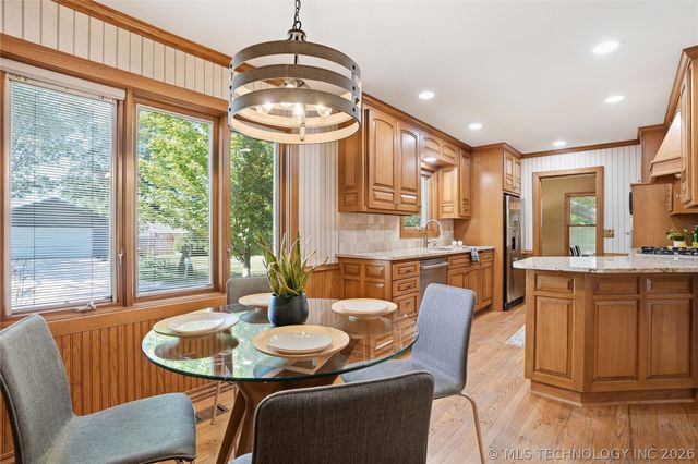 7945 S Florence Avenue, Tulsa, OK 74136