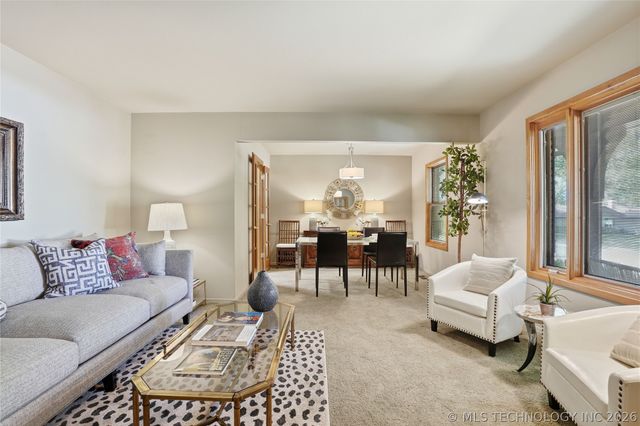 7945 S Florence Avenue, Tulsa, OK 74136